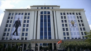 AKP Genel Merkezi'nde görevli çaycı iş vaadiyle vatandaşı dolandırdı