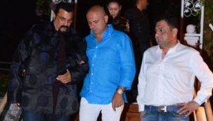 Türkiye'ye 111 kilo kokain sokan Holding Sahibi Ali Osman Akat kimdir?