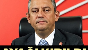 Özgür Özel'in ayağı kırıldı