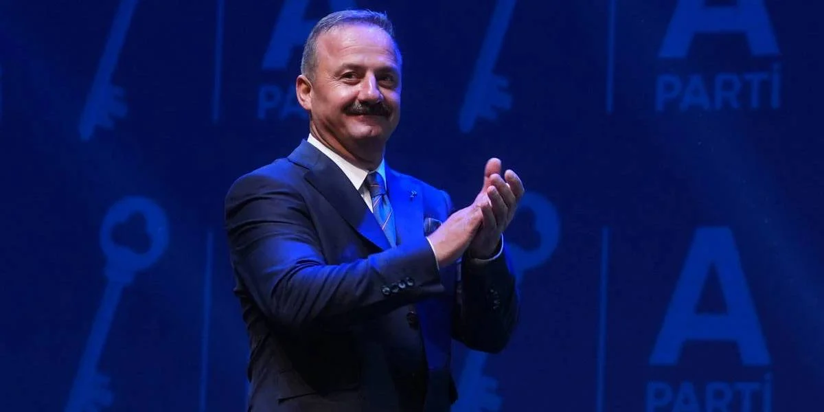 ANAHTAR PARTİ'NİN A TAKIMI: DENEYİM VE UZMANLIKLA ÖNE ÇIKIYOR