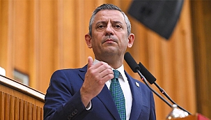 Özgür Özel: 'Allah Akın Gürlek'ten gani gani razı olsun… Erdoğan da suçüstü yakalandı'