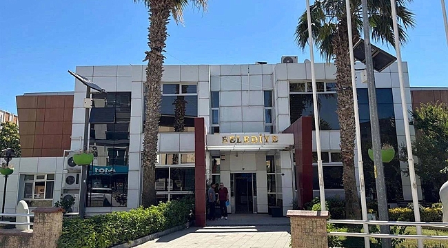 Seferihisar Belediyesi'ne operasyon: 47 kişi adliyeye sevk edildi