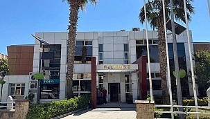 Seferihisar Belediyesi'ne operasyon: 47 kişi adliyeye sevk edildi